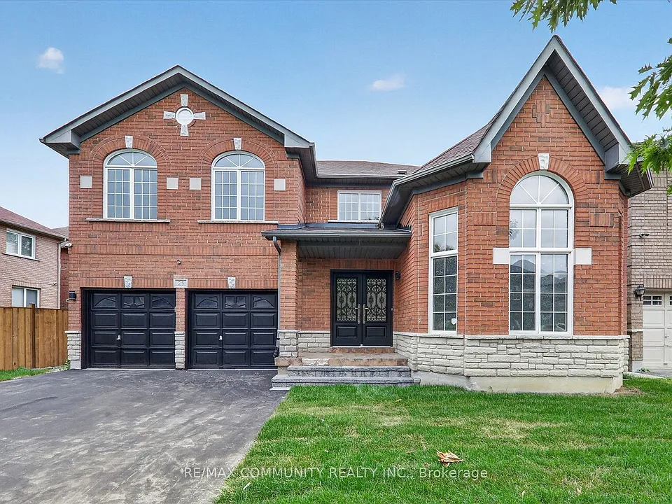 29 River Forest St W
