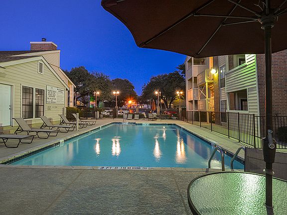 5th image of 14100 Thermal Dr APT 2035