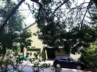 13702 Riviera Pl NE, Seattle, WA 98125