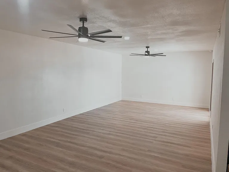 3188 Silver Bell Dr — Photo 13