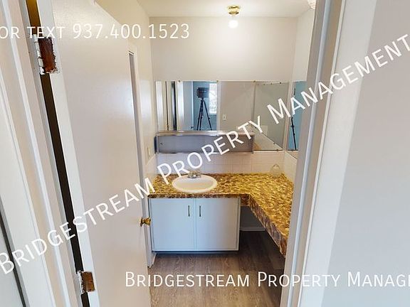 5th image of 401 Elder Dr APT 6