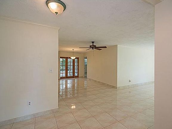 2nd image of 14901 SW 85th Ave