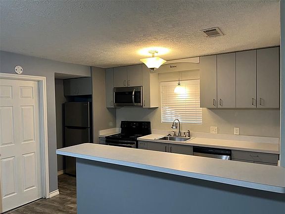 2nd image of 26578 Dallie Sue St
