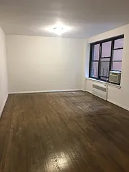 Rented by Manhattan Flats