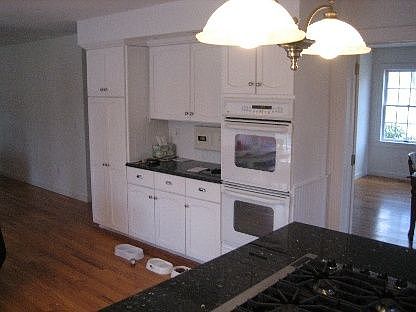 3rd image of 2 Salt Meadow Ln