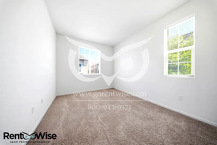 1583 Sylvia St — Photo 23