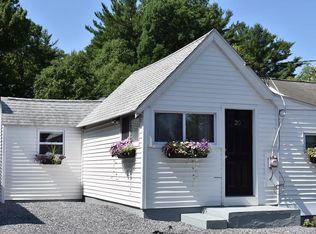 20 Laurel Ave, Sterling, MA 01564