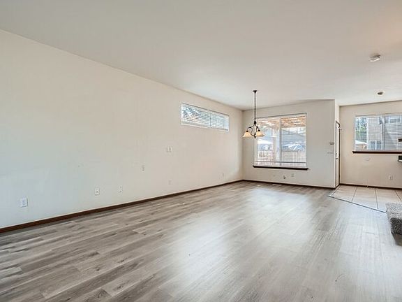 5th image of 9210 149th St E