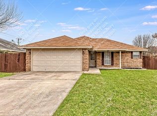 1103 Concho St, Belton, TX 76513