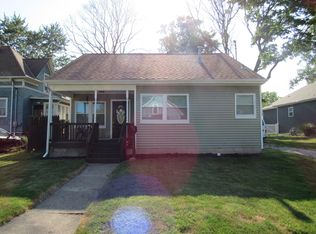 107 N Jackson St, Crown Point, IN 46307