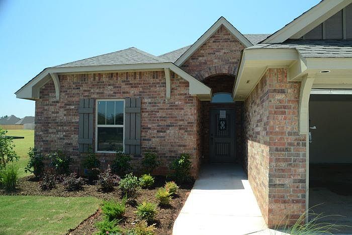 1st image of 6529 Bentwood Dr