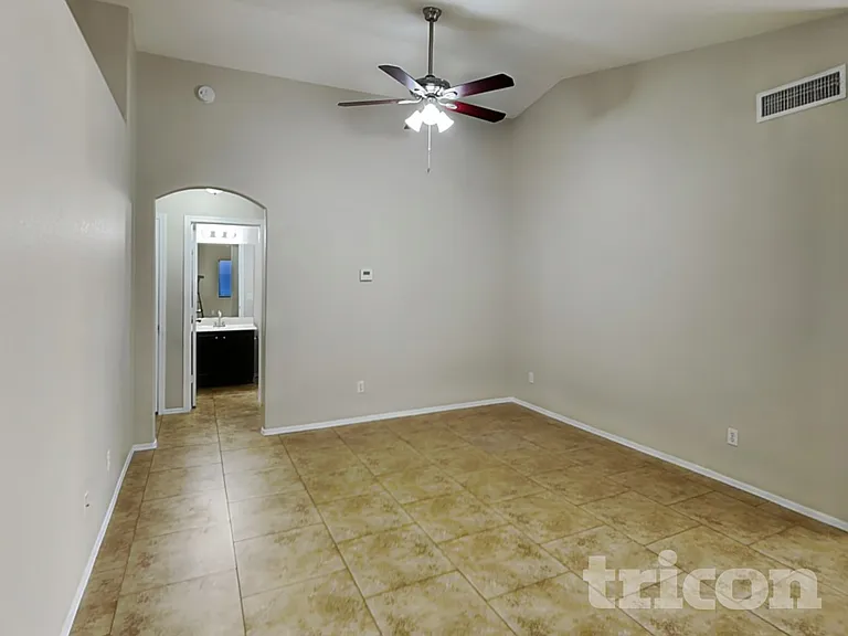 6323 W Williams St — Photo 4
