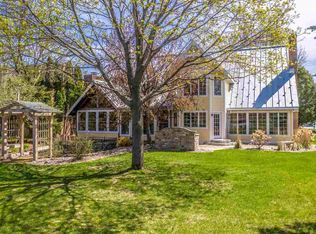 200 Captains Ct, Winneconne, WI 54986