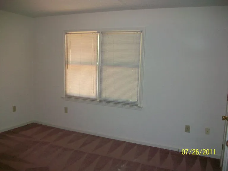 103 Calhoun St #13 — Photo 4