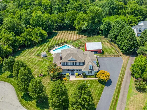 8920 Bayou Ct, Owings, MD 20736