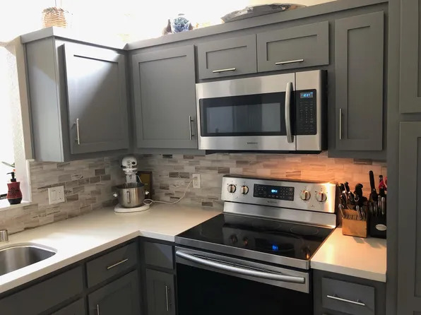 130 Donnas Ln, Hollister, CA 95023