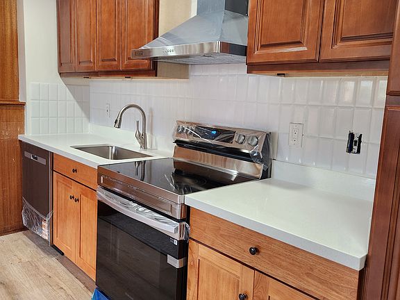 2nd image of 13224 SE 230th St #B