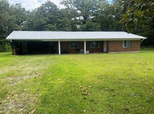 16 D Newcomb Rd, Deville, LA 71328