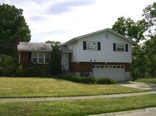 9133 Cherry Blossom Ln, Cincinnati, OH 45231