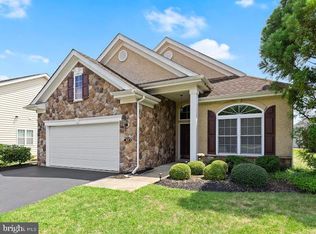 13 Wedgewood Ct, Berlin, NJ 08009