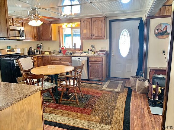 5th image of 3403 Burke Rd