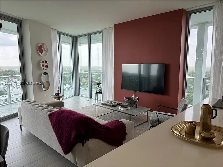 2000 Metropica Way #903 — Photo 8