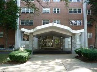 39 E 39th St #1N, Paterson, NJ