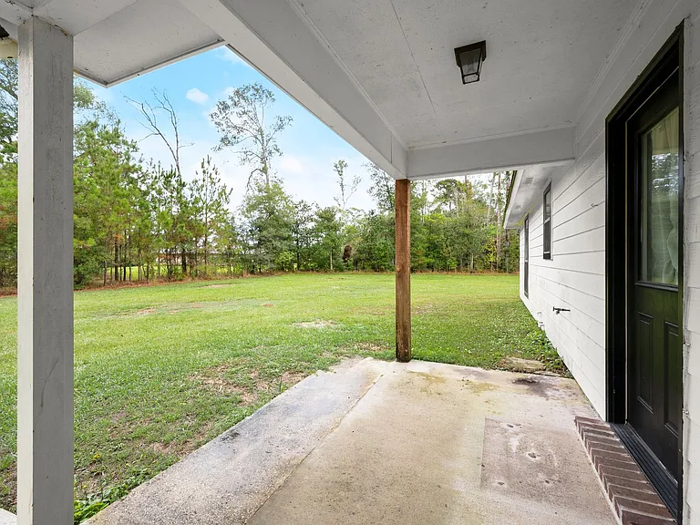 32590 Weiss Rd — Photo 11
