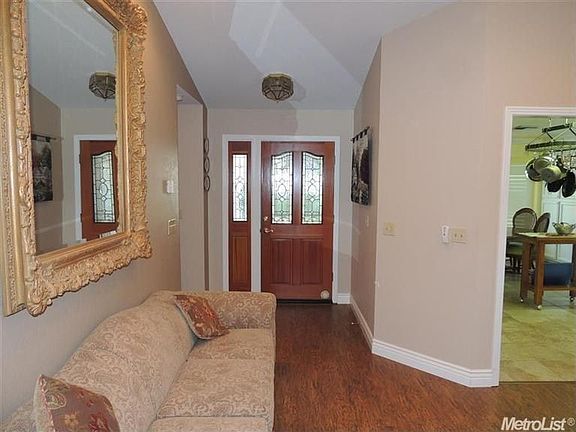 2nd image of 7048 Palm Ave