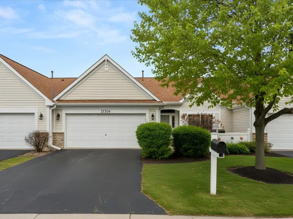 21304 W Douglas Ln, Plainfield, IL 60544