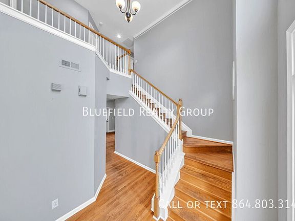 2nd image of 306 Fieldgate Ct