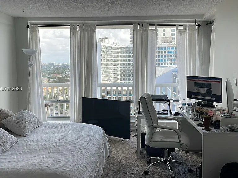 4020 Galt Ocean Dr #1407 — Photo 9