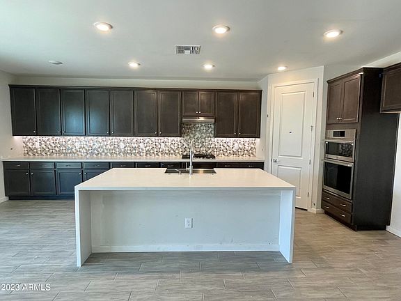 3rd image of 17247 W ALICE Avenue