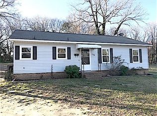 116 Coldbrook Dr, Spartanburg, SC 29306