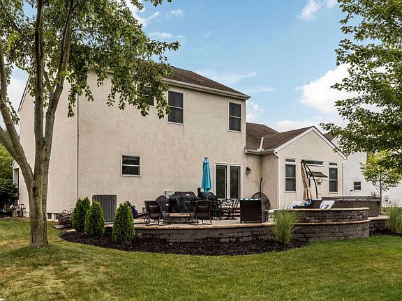 4th image of 5986 Heartland Ct
