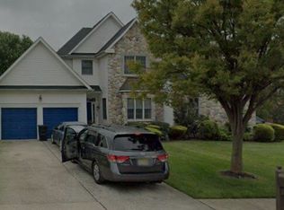 4 Heather Ct, Columbus, NJ 08022