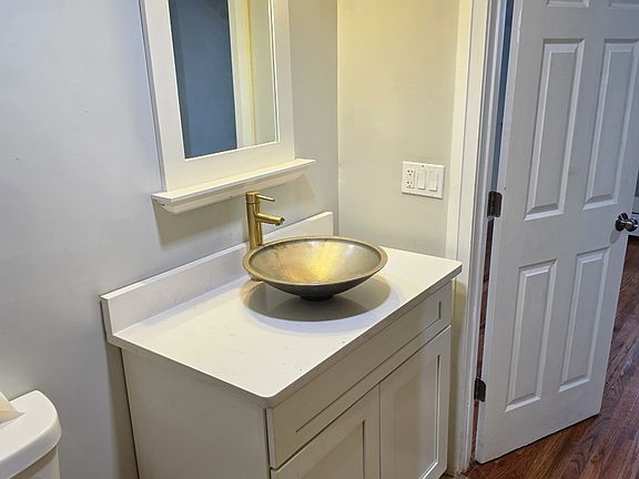 5th image of 93 Ayrault St #3