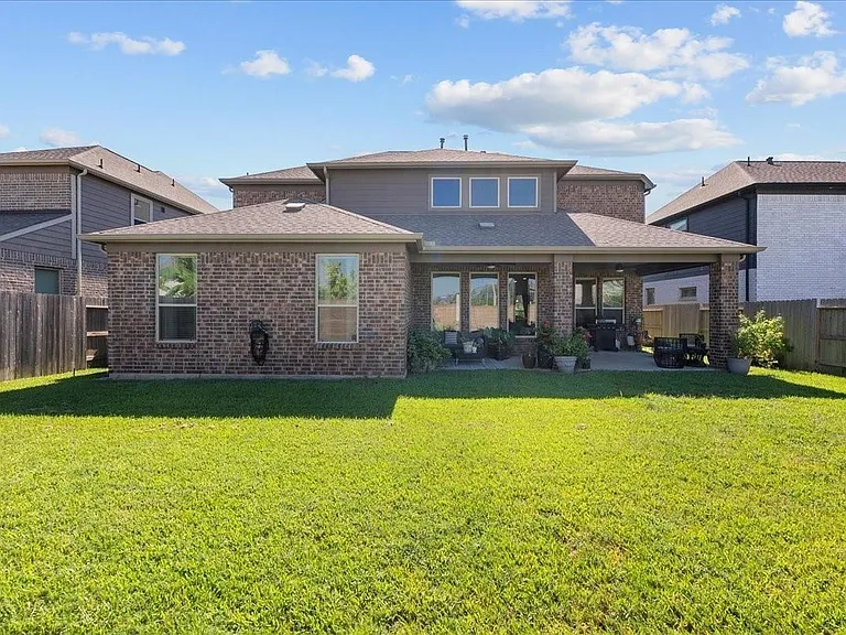 2417 Lake Mist Dr — Photo 45