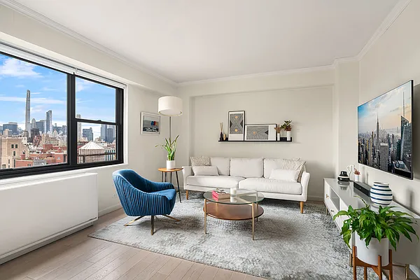Sold by Compass | media 2