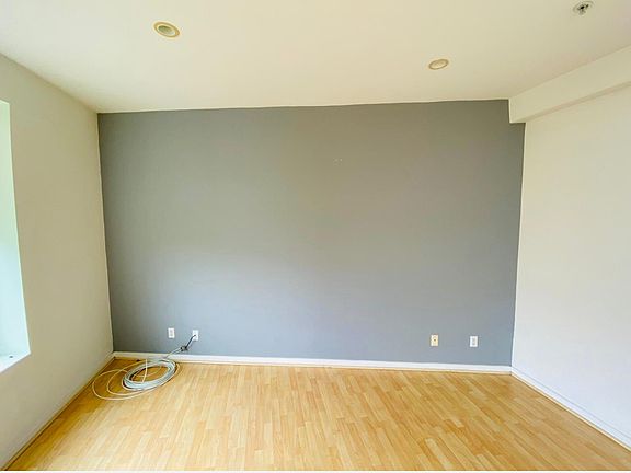 3rd image of 3118 18th St APT 8