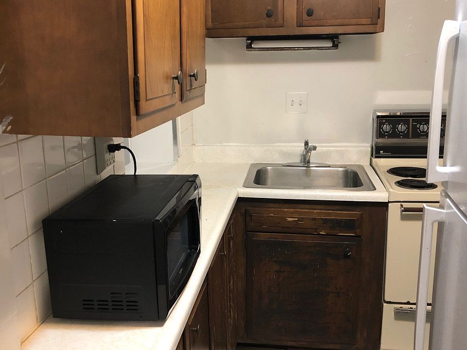 1st image of 1020 University Ave #246551
