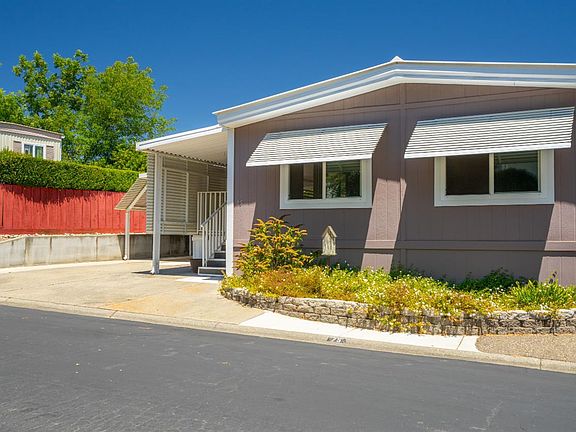 4th image of 75 Goya Drive