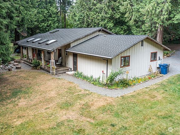 3rd image of 2110 145th Avenue SE