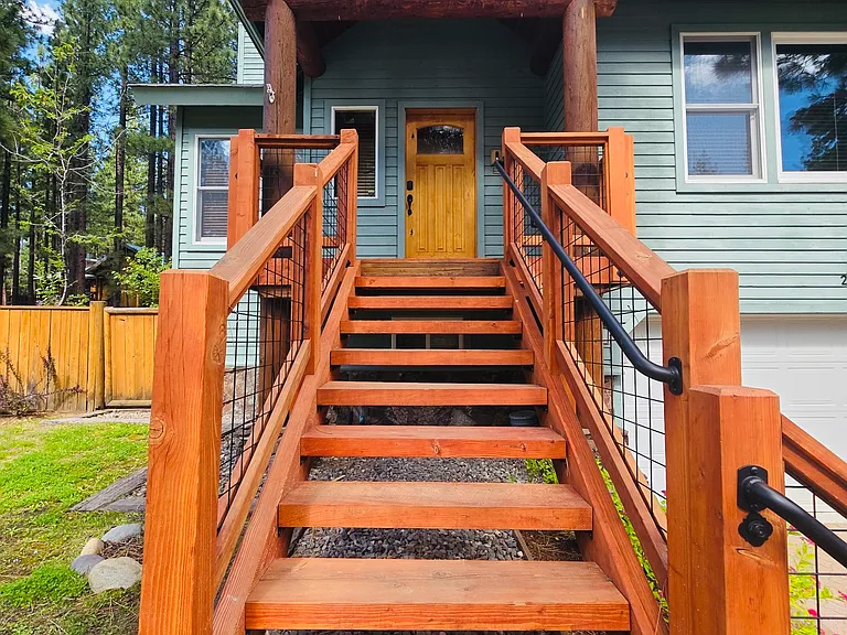 2232 Marshall Trl — Photo 2