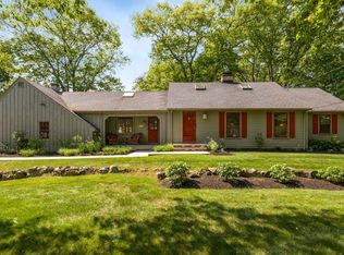 724 Haverhill St, Reading, MA 01867