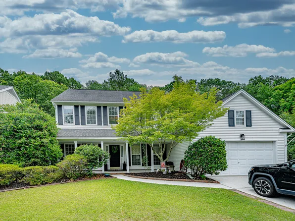 236 Smithfield Ave, Summerville, SC 29485