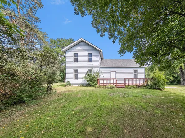 10501 Hadley Rd, Gregory, MI 48137