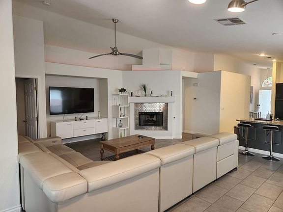 2nd image of 1920 Crystal Glen Ct