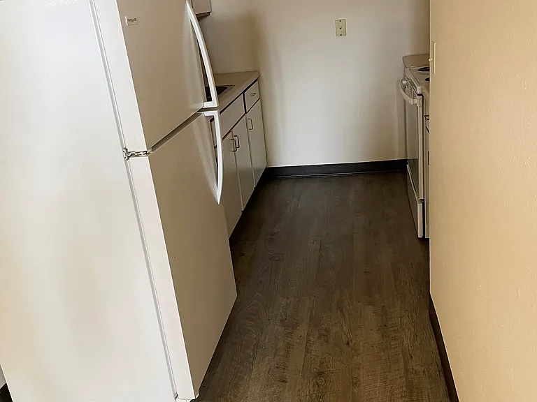 2BR kitchen
