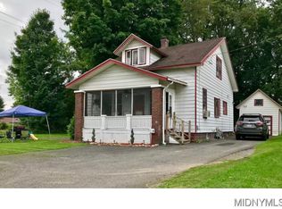 828 Herkimer Rd, Utica, NY 13502